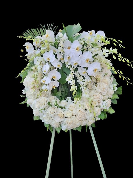 Traditional  Premium flowers All White Wreath