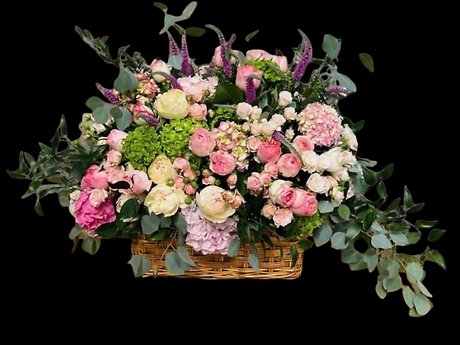 Pink Grandeur garden basket