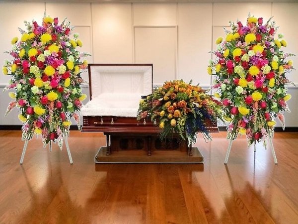 Summer Blossoms Funeral Set
